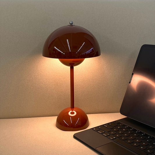 Rechargeable mushroom lamp. Classic and minimal!